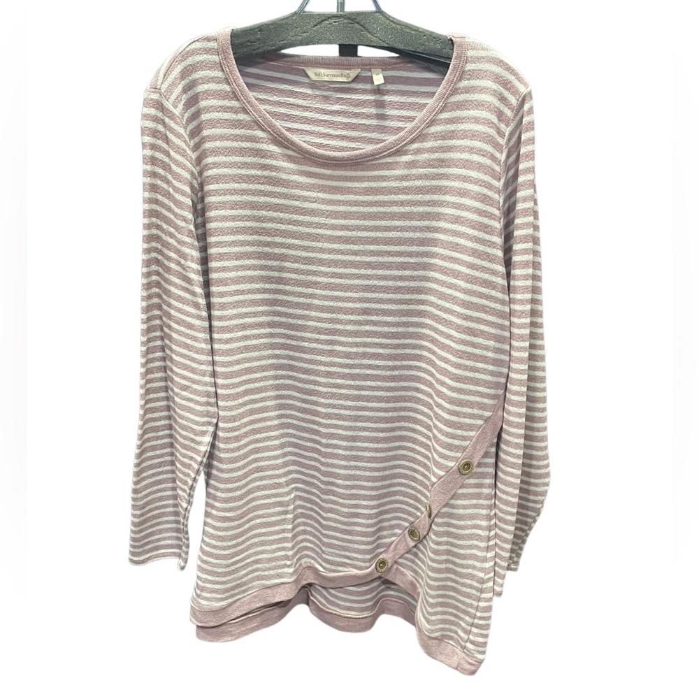 Soft Surrounding Pink Cream Stripes with Wooden Buttons‎